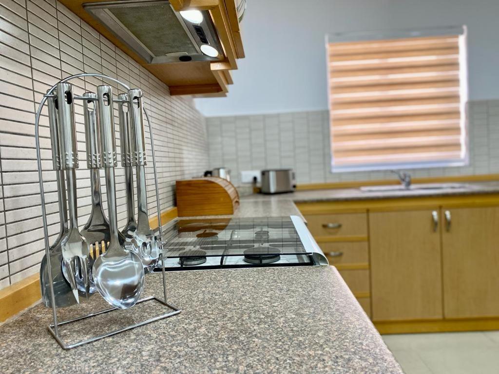 Sea View Apartment Birżebbuġa Buitenkant foto